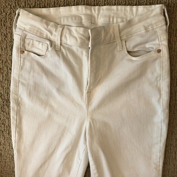 Old Navy White Skinny Jeans - Picture 6 of 7